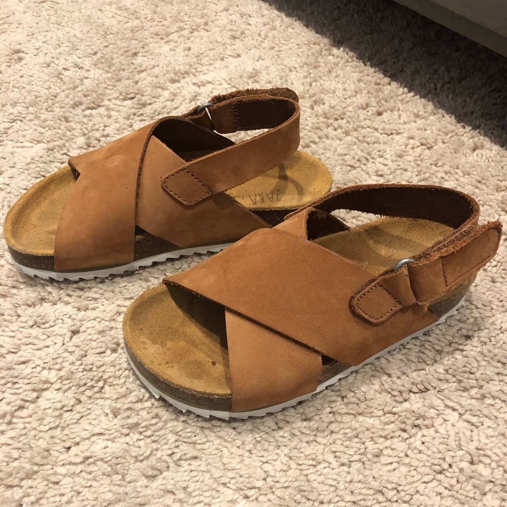 Boys Zara Sandals  size 26 8.5-9 US